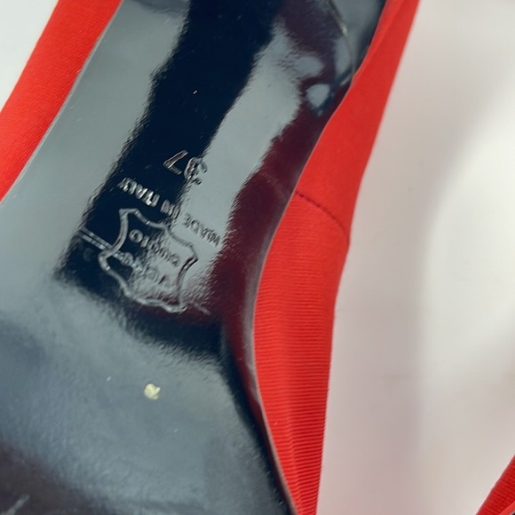 Moschino Red Fabric Question Mark Pumps Vintage - Picture 14 of 15